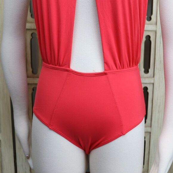 ENVYA Kaleen Front Cross Halter Neck One-Piece Size S New - Picture 6 of 13